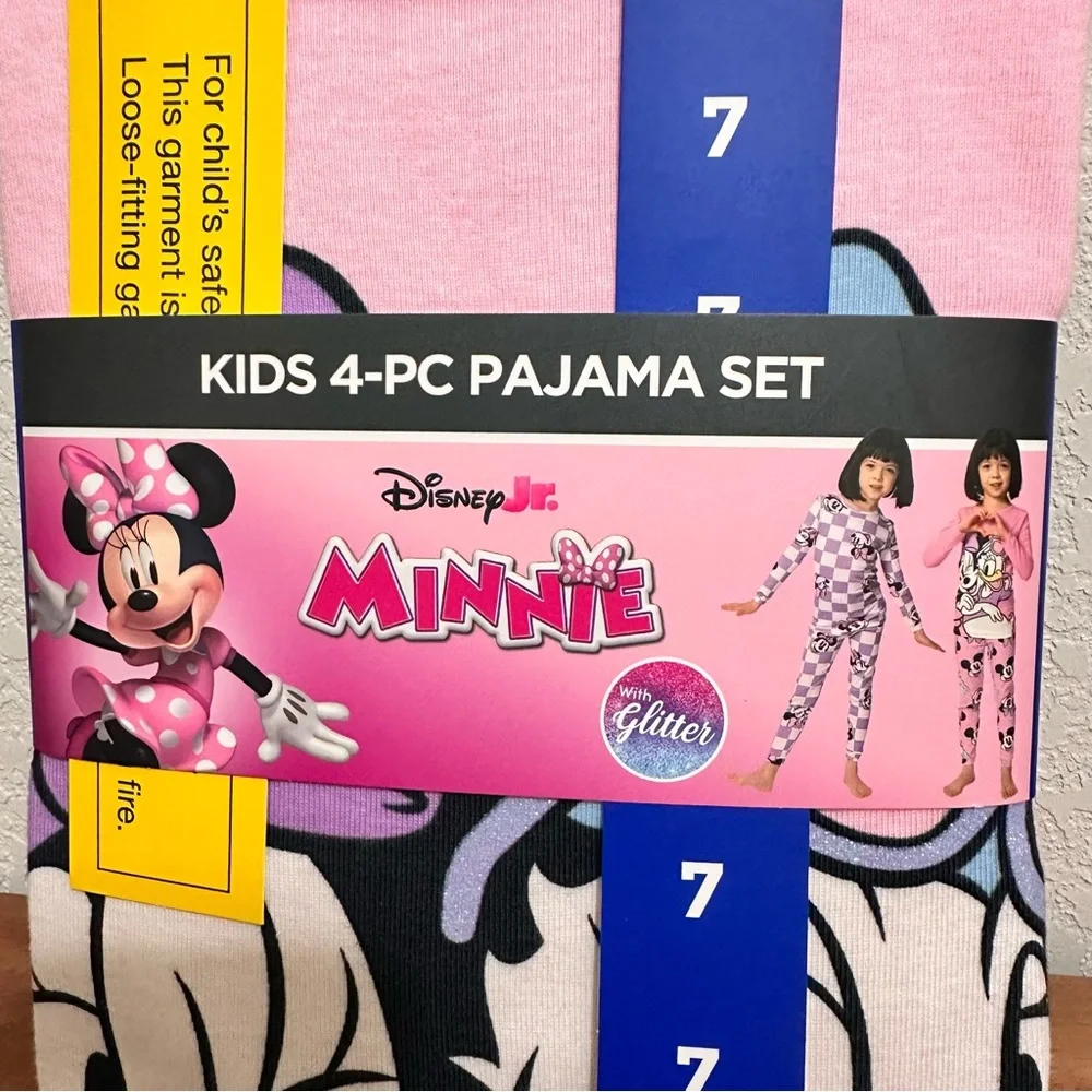Disney Kids Girls Minnie Mouse Pajama 4 Piece Set NWT